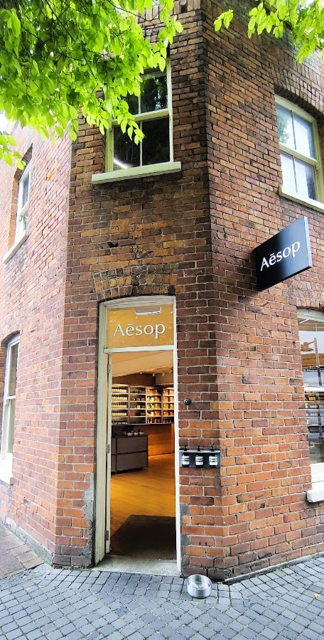 Aesop, Maisons de mode