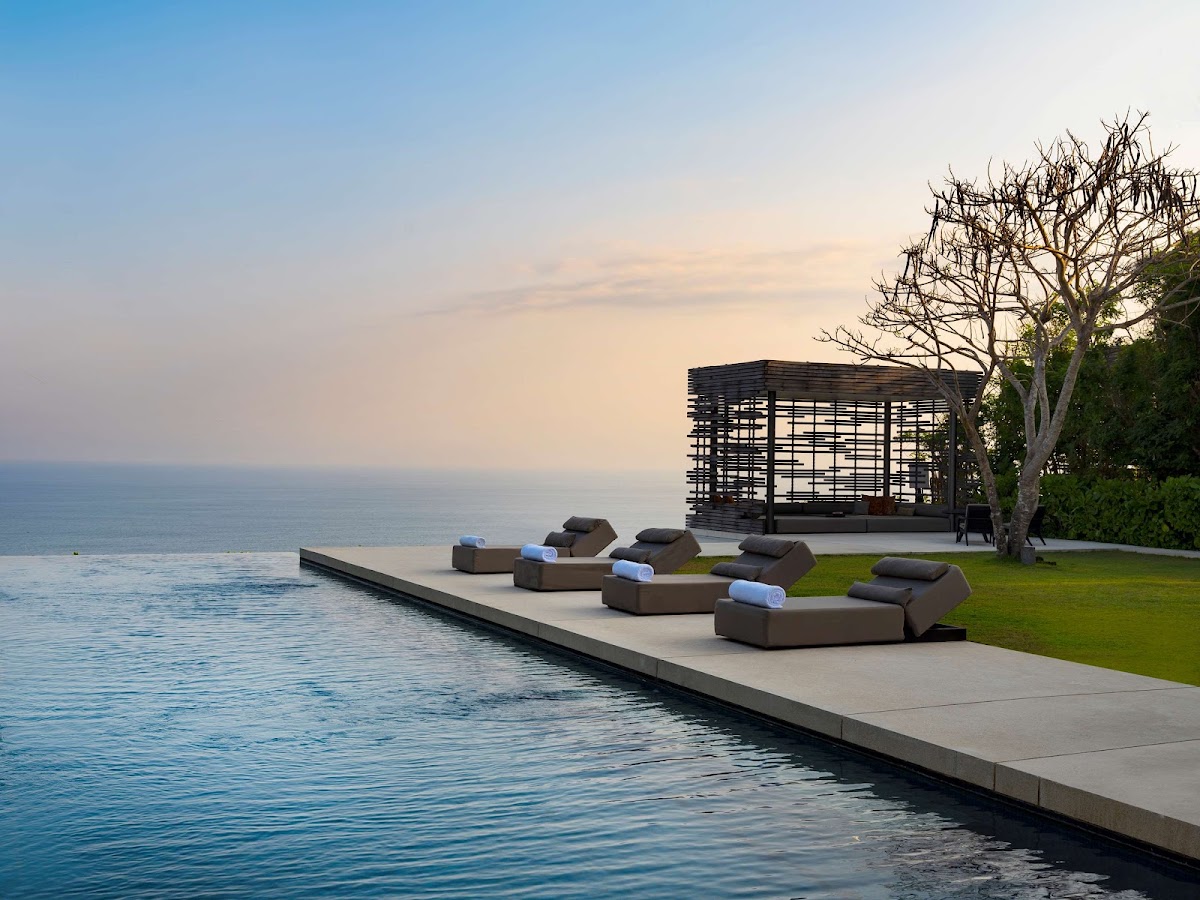Alila Villas Uluwatu, Hôtels et palaces
