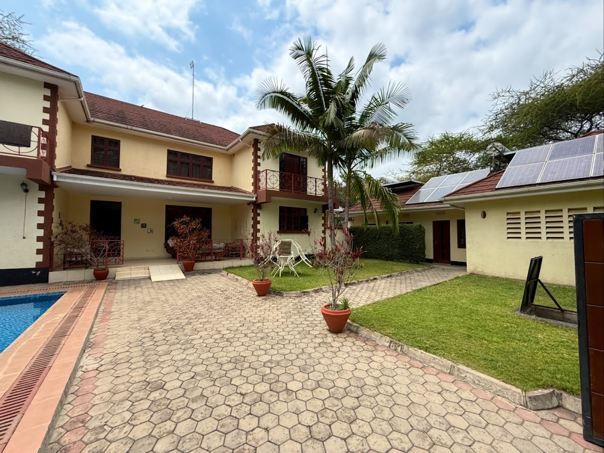 Amani Villa, Hôtels et palaces