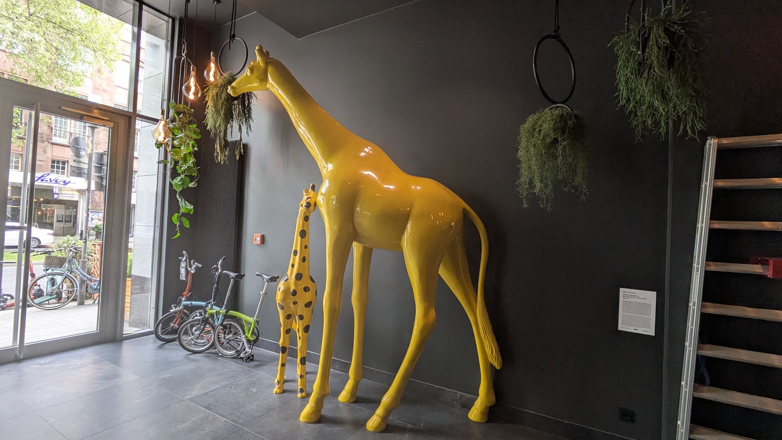 AMANO Hotel Düsseldorf Mitte, Hôtels et palaces