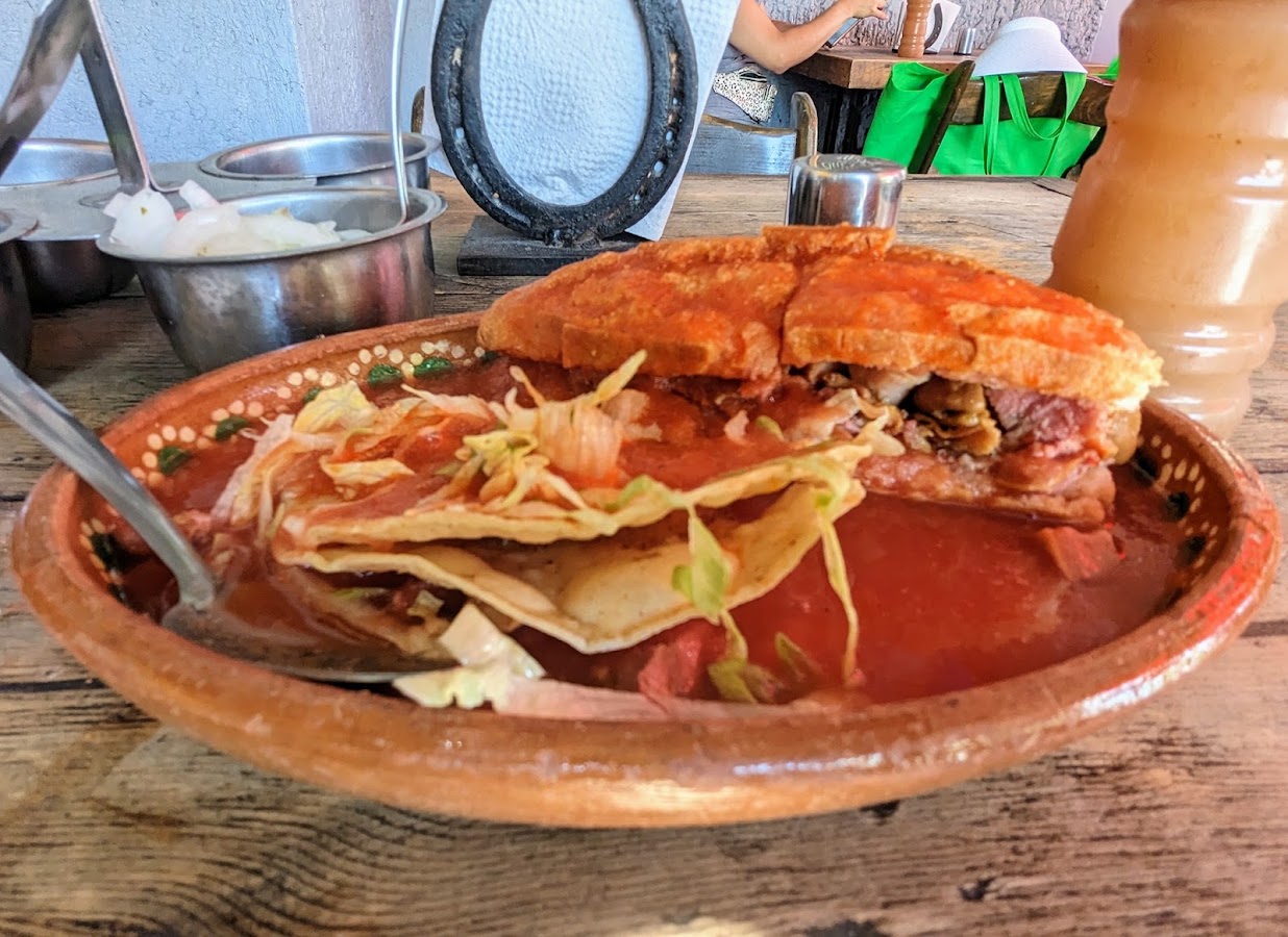 Antojitos Moctezuma