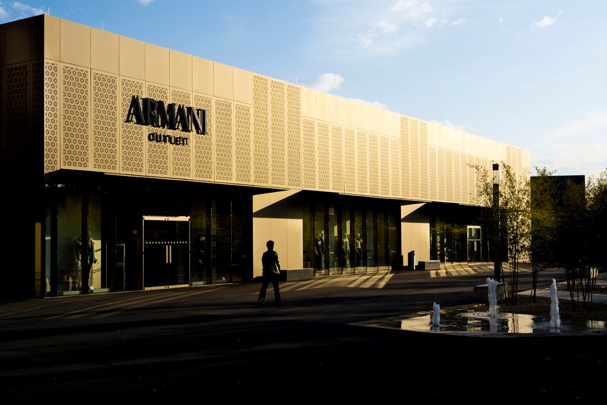 Armani, Maisons de mode