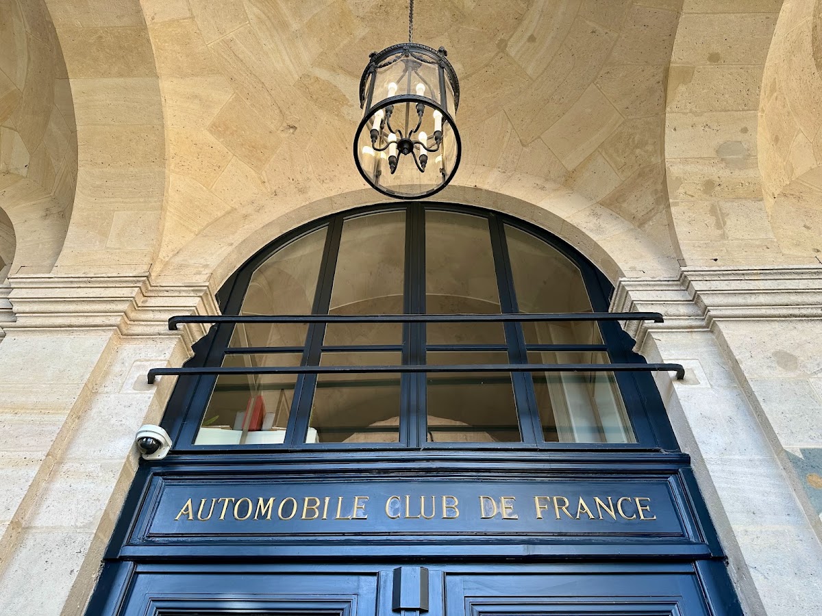 Automobile Club de France, Clubs et bars, à Paris