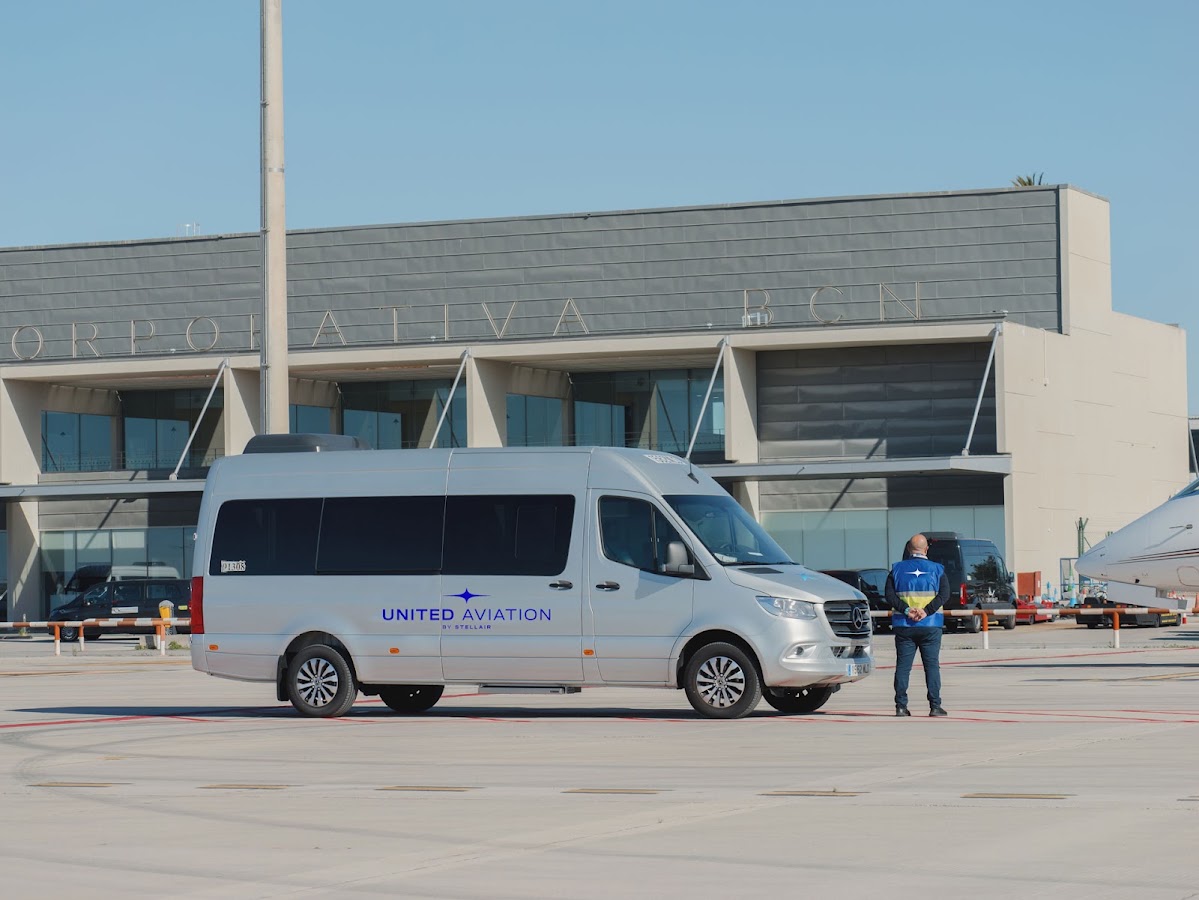 Barcelona El Prat FBO, Expériences privées