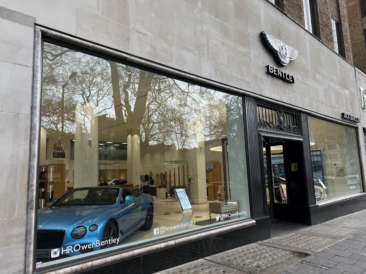 Bentley Showroom London, Expériences privées, à Londres