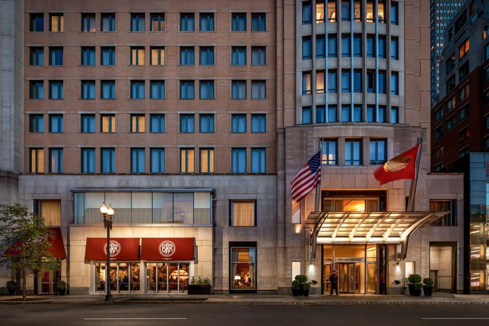 Boston Mandarin Oriental, Hôtels et palaces