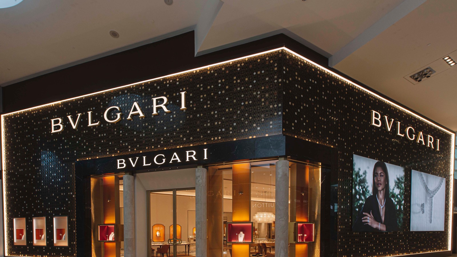 Bvlgari, Maisons de mode