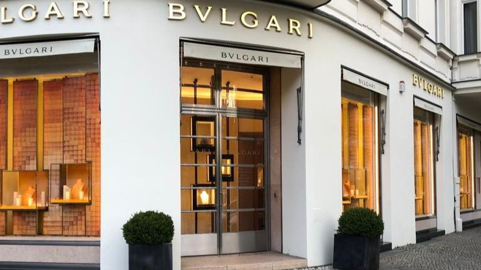 Bvlgari, Maisons de mode