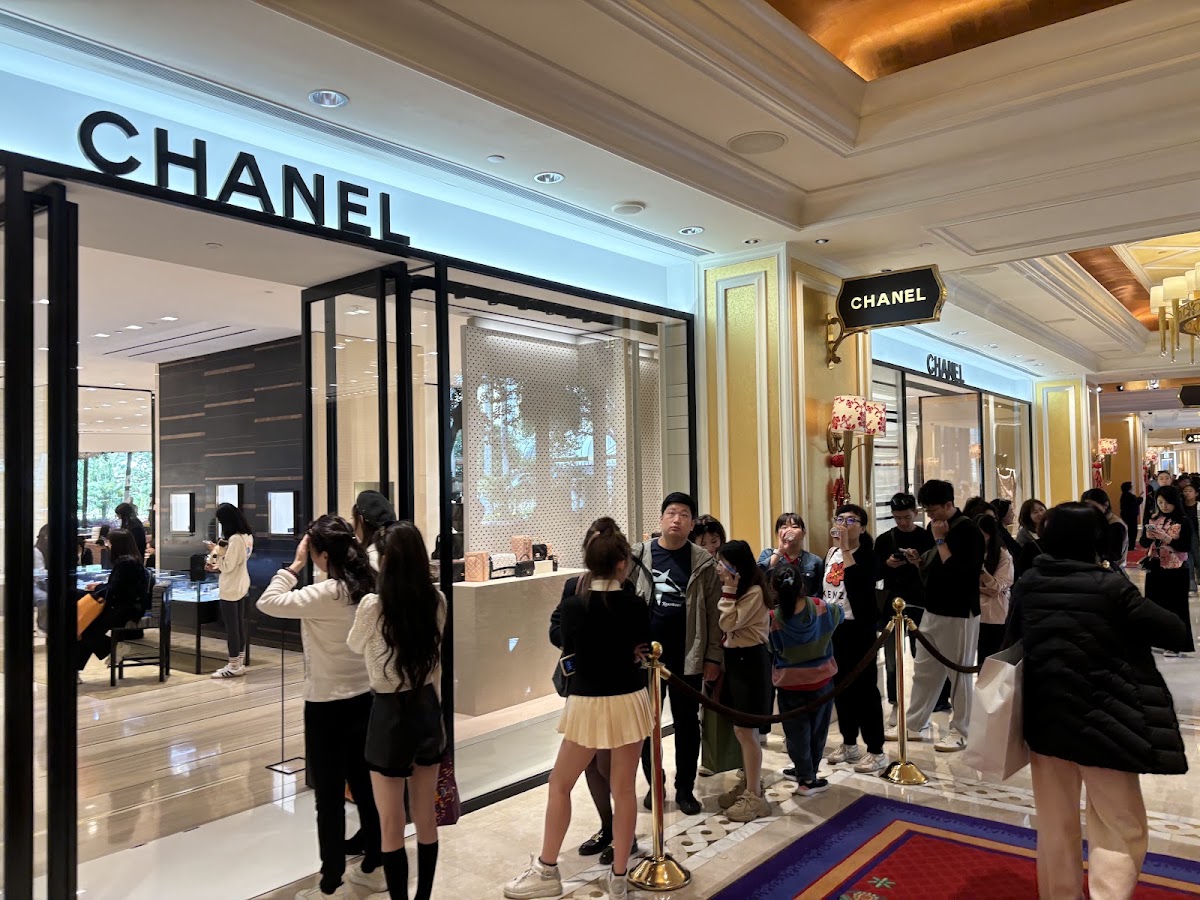 Chanel, Maisons de mode
