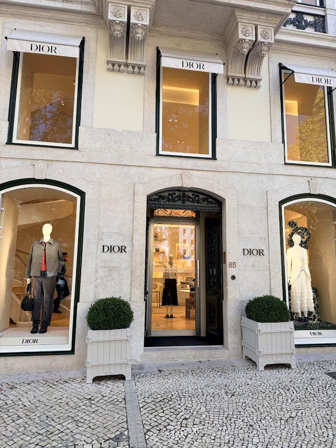 Dior, Maisons de mode