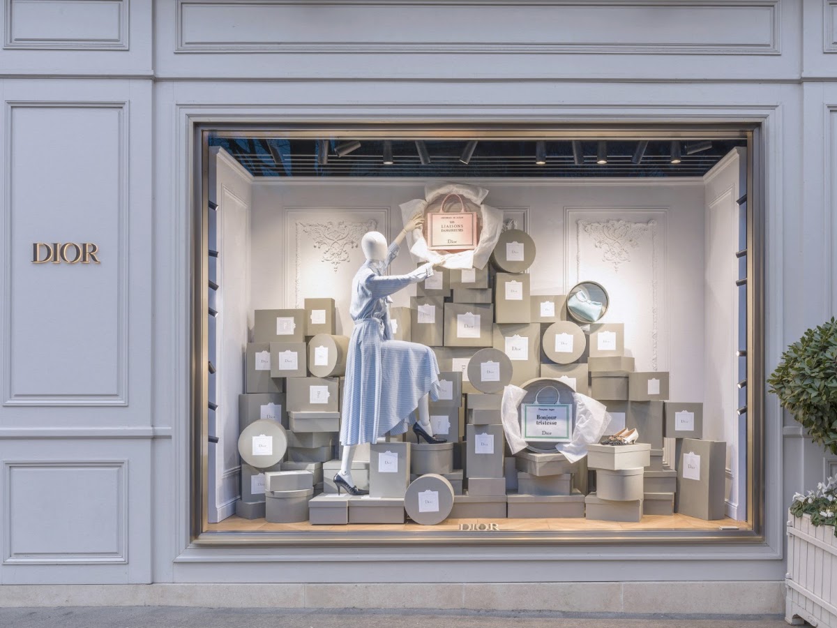 Dior Avenue Montaigne Paris, Maisons de mode, à Paris