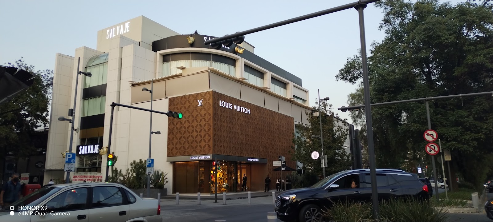 Dolce & Gabbana, Maisons de mode