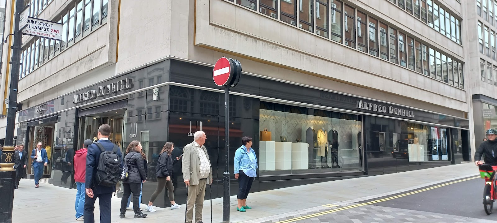 Dunhill Cigars London, à Londres