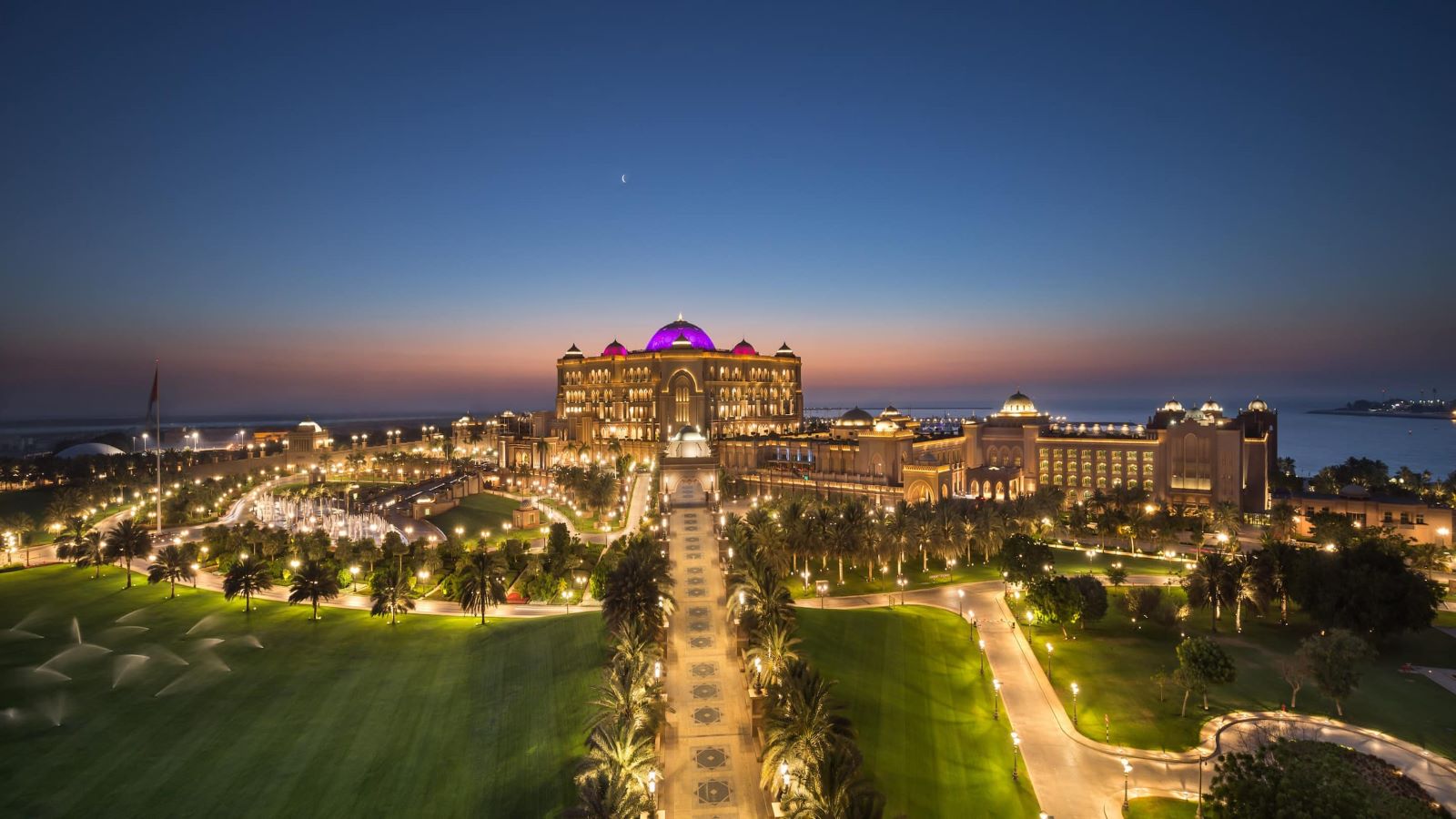 Emirates Palace Abu Dhabi, Hôtels et palaces
