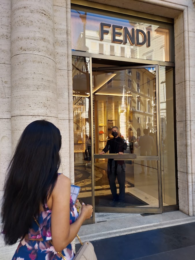 Fendi Rome, Maisons de mode