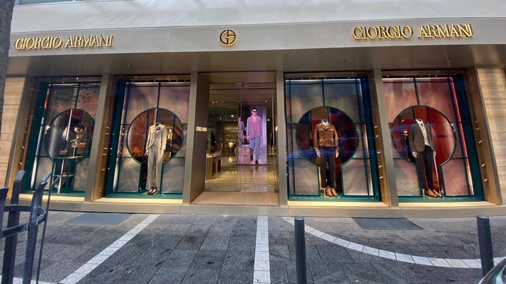 Giorgio Armani, Maisons de mode