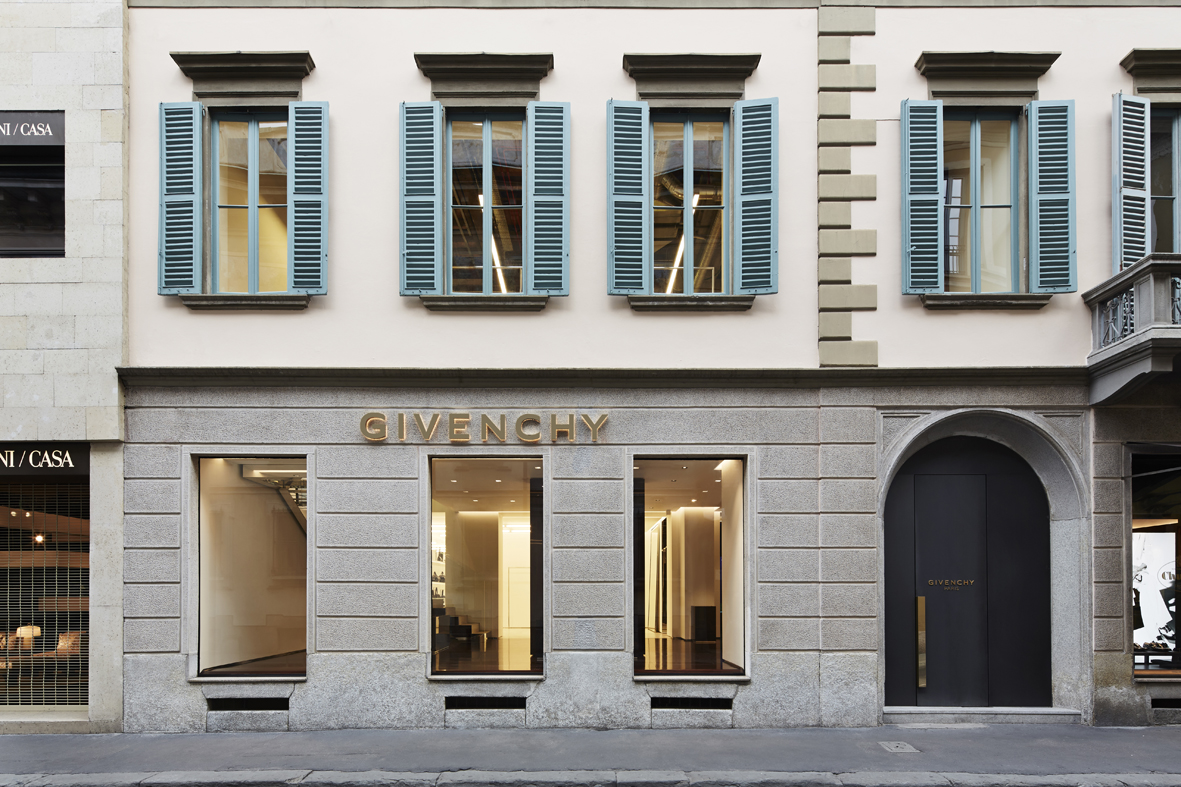 Givenchy Milano Via della Spiga, Maisons de mode, à Milan