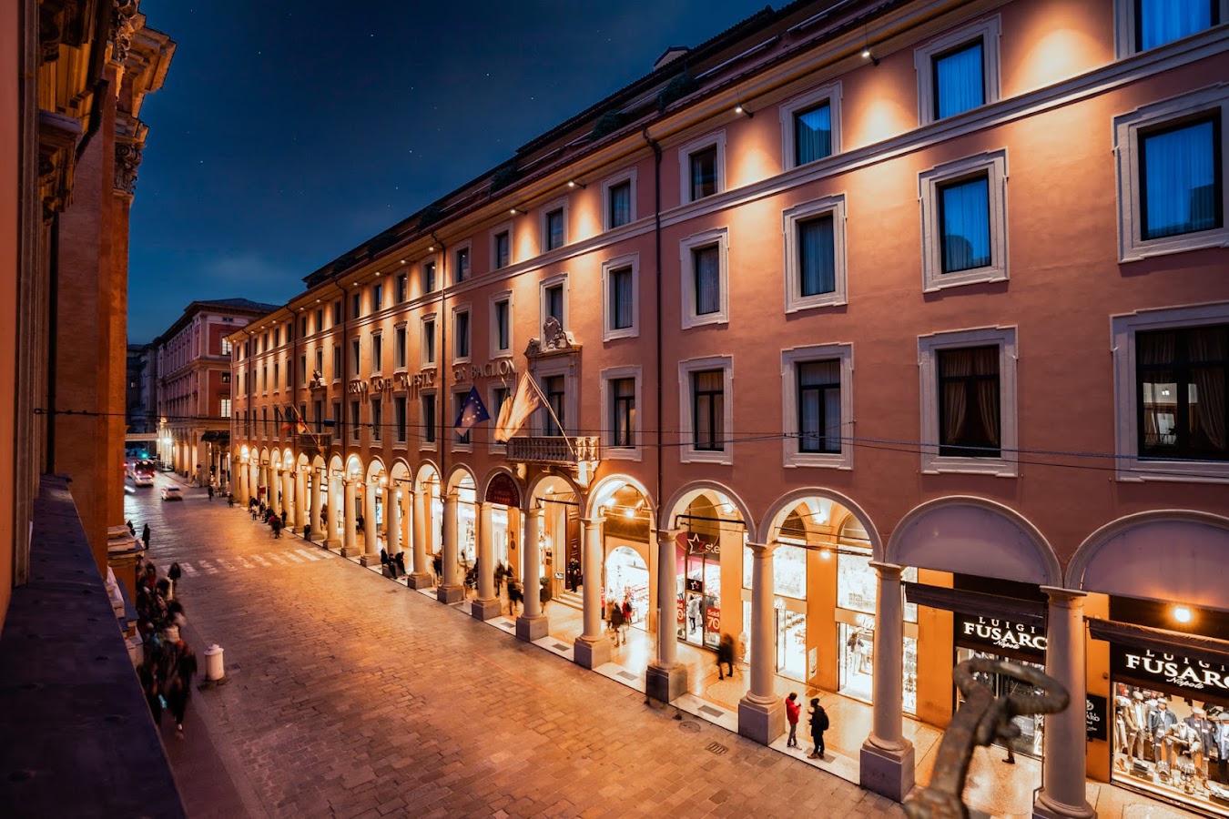 Grand Hotel Baglioni Bologna, Hôtels et palaces