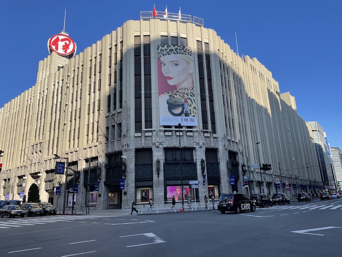 Isetan Shinjuku Tokyo, Maisons de mode
