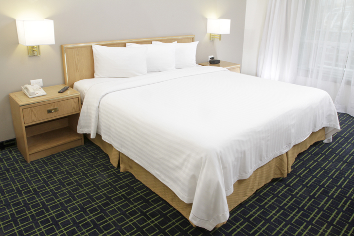 iStay Hotels, Hôtels et palaces