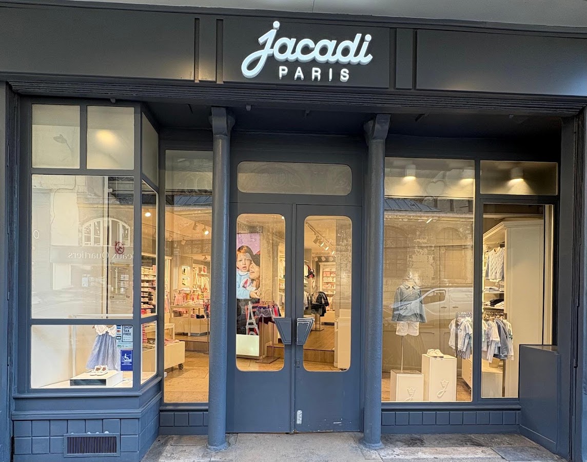 Jacadi Paris, Maisons de mode, à Paris