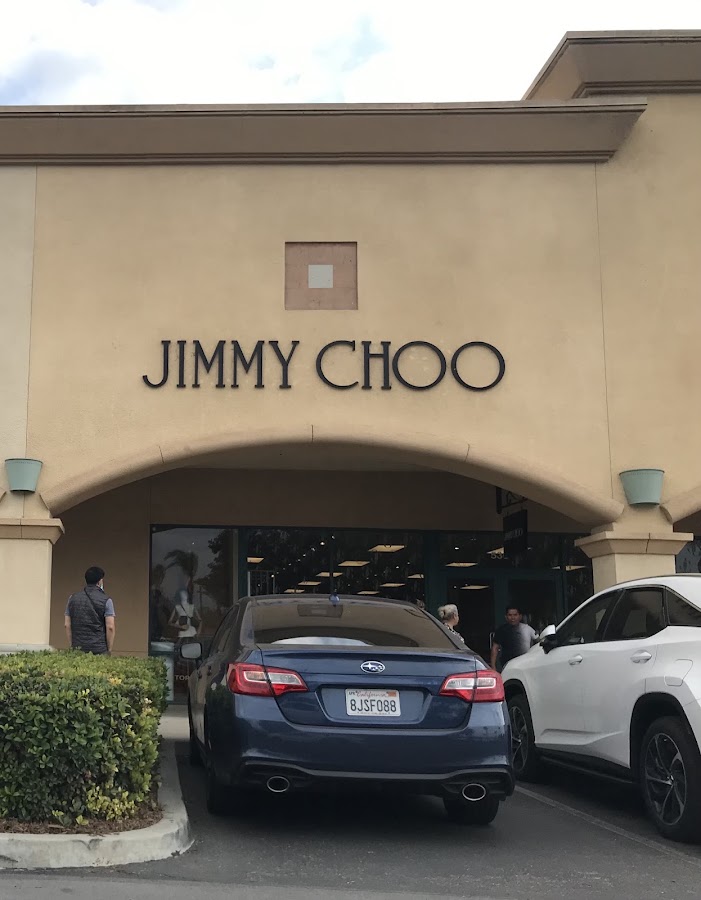 Jimmy Choo, Maisons de mode