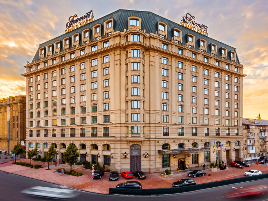 Kiev Fairmont Grand Hotel, Hôtels et palaces