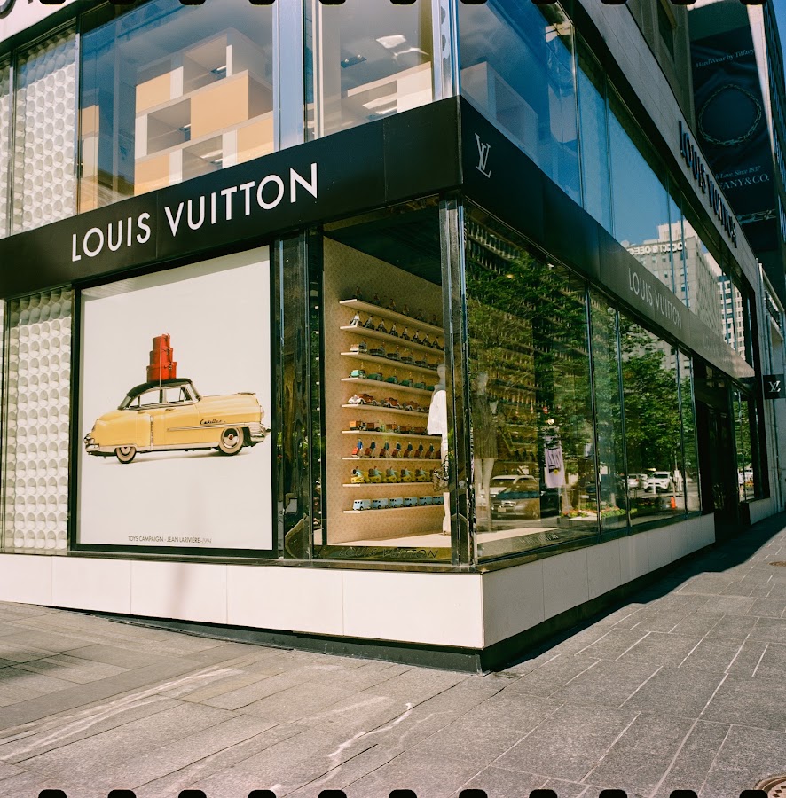Louis Vuitton Toronto, Maisons de mode