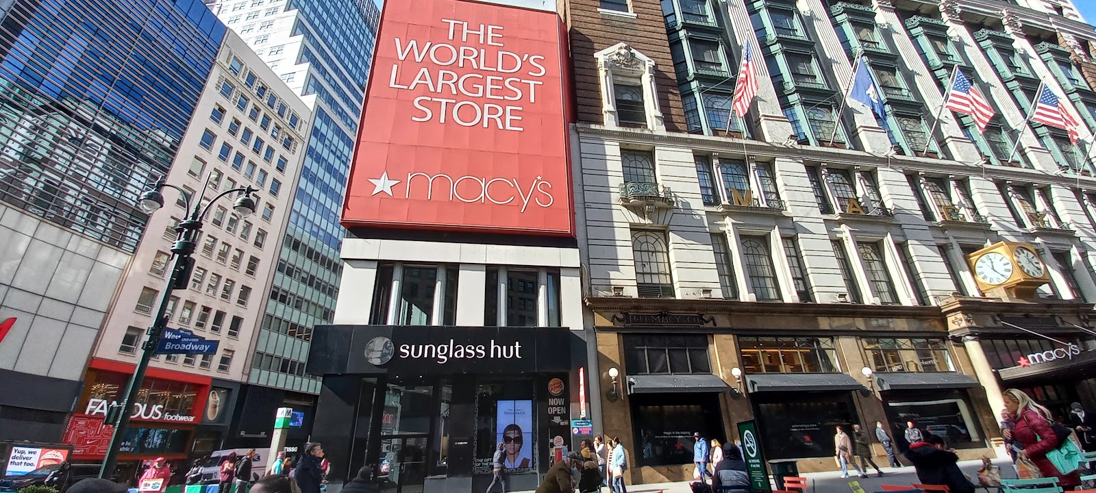 Macy's Luxury, Maisons de mode, à New York