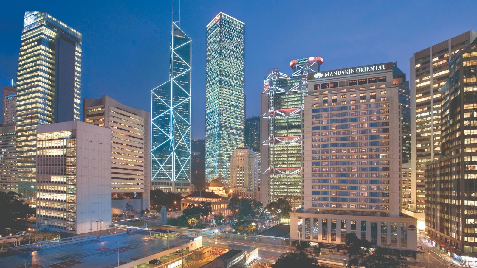 Mandarin Oriental Hong Kong, Hôtels et palaces