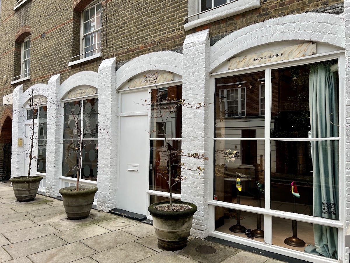Manolo Blahnik London, Maisons de mode, à Londres