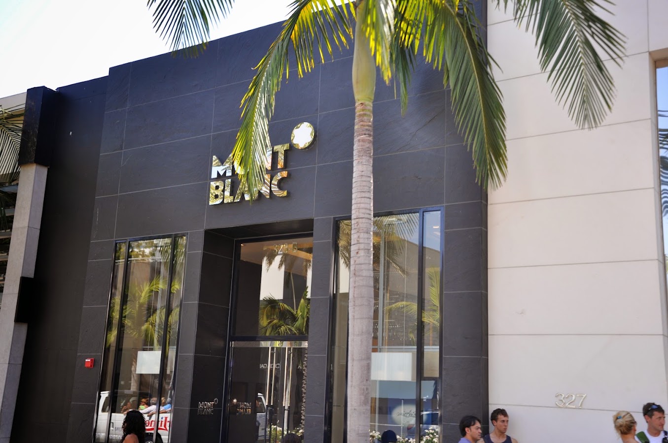 Miu Miu, Maisons de mode