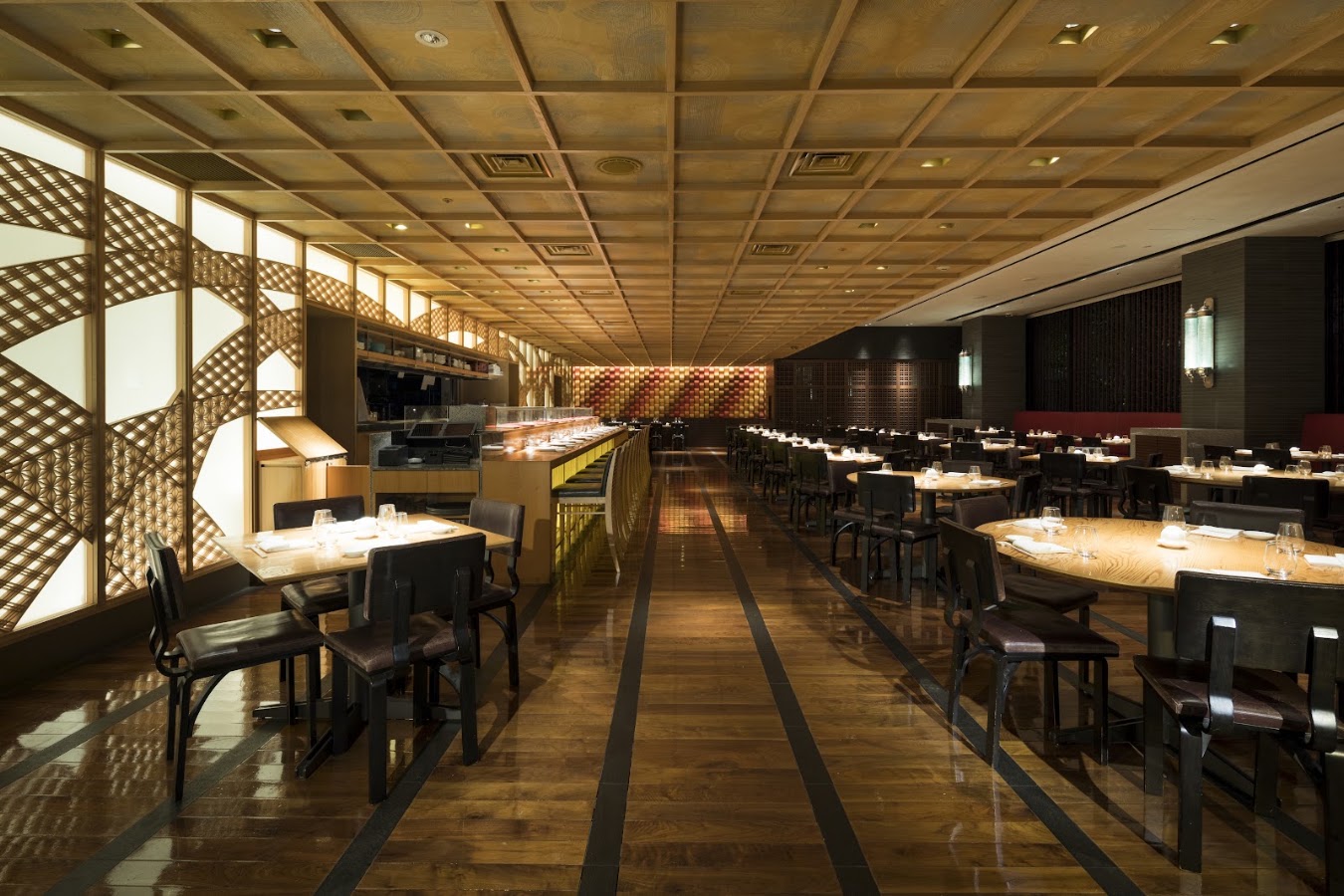 Nobu Tokyo, Hôtels et palaces