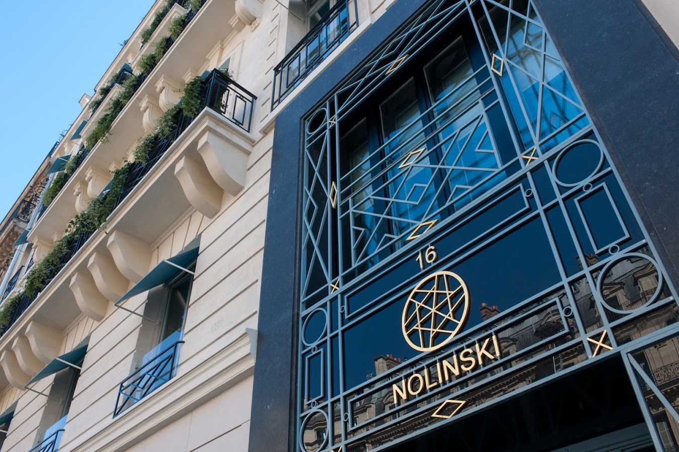 Nolinski Paris, Hôtels et palaces, à Paris