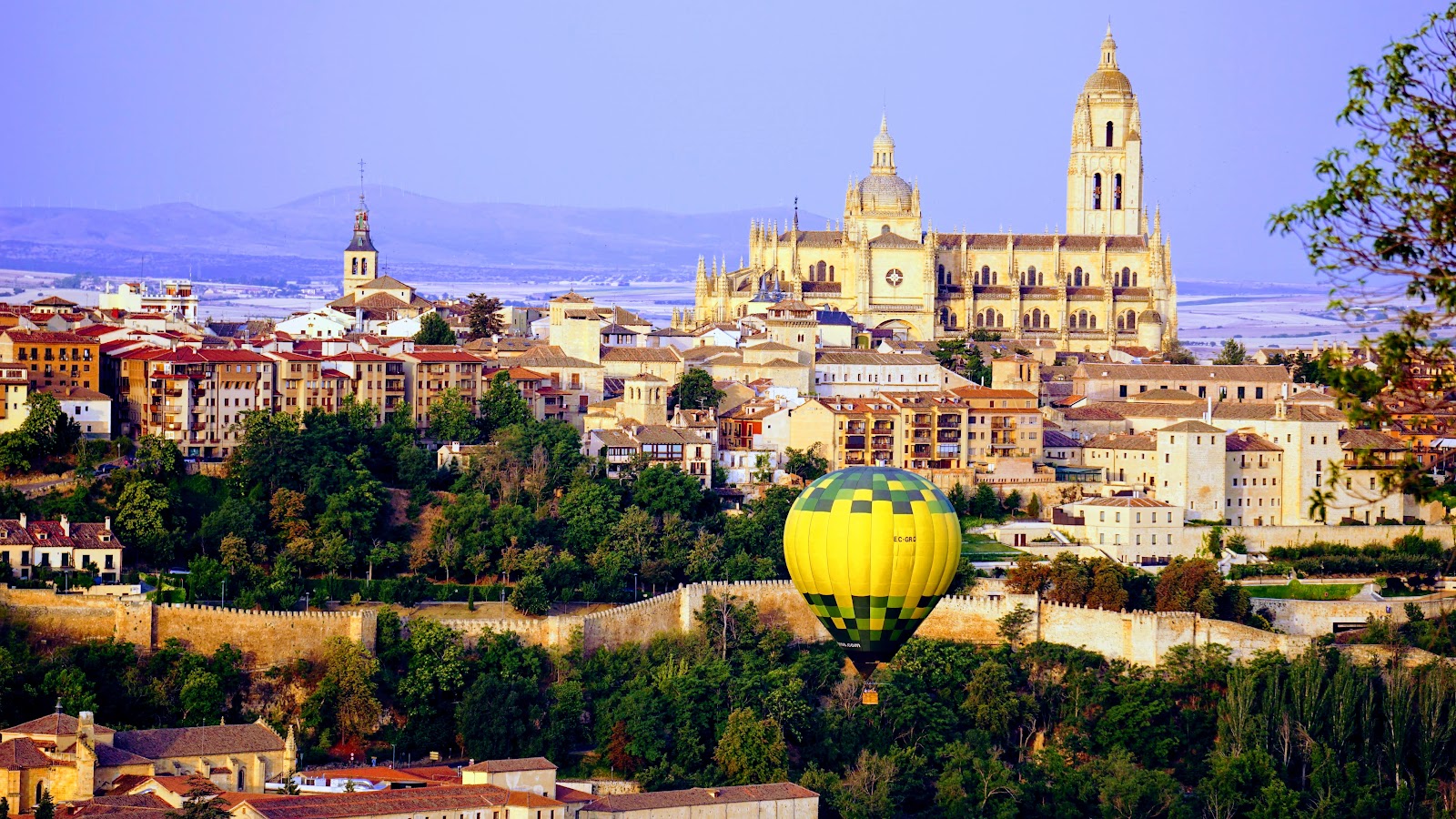 Parador Segovia, Hôtels et palaces