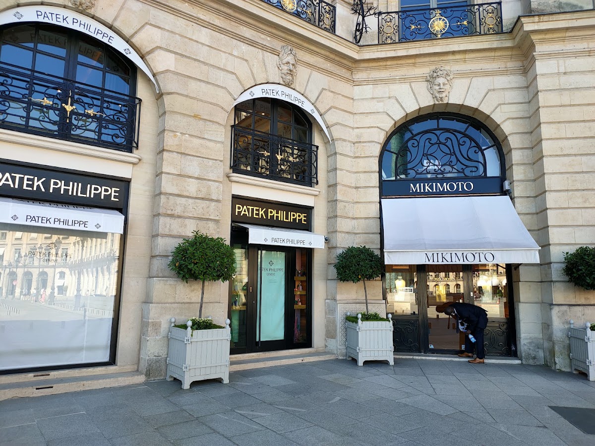 Patek Philippe Paris Salon, Joaillerie et horlogerie, à Paris