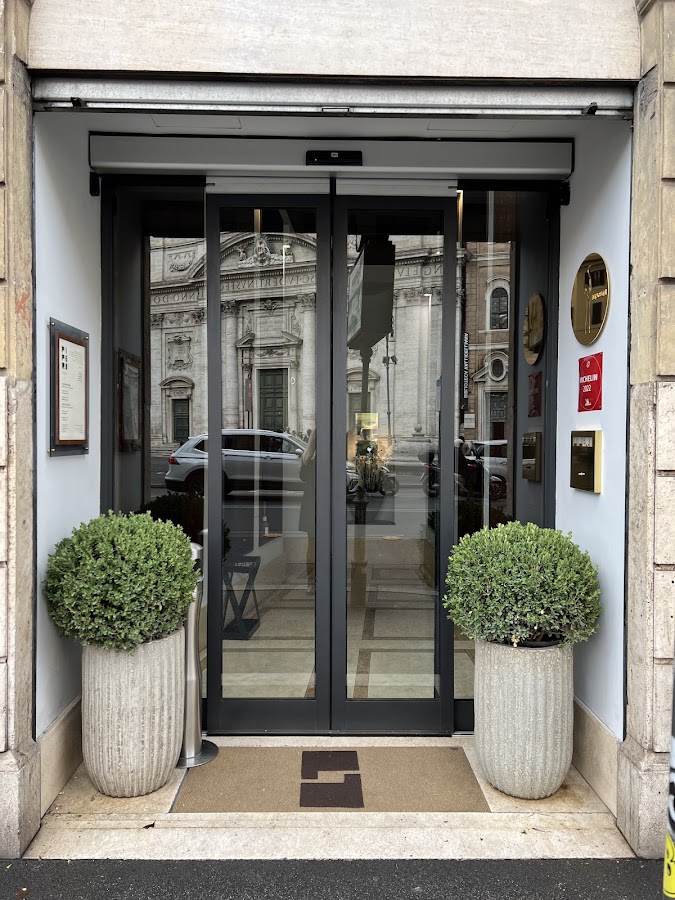 Pipero al Corso Rome