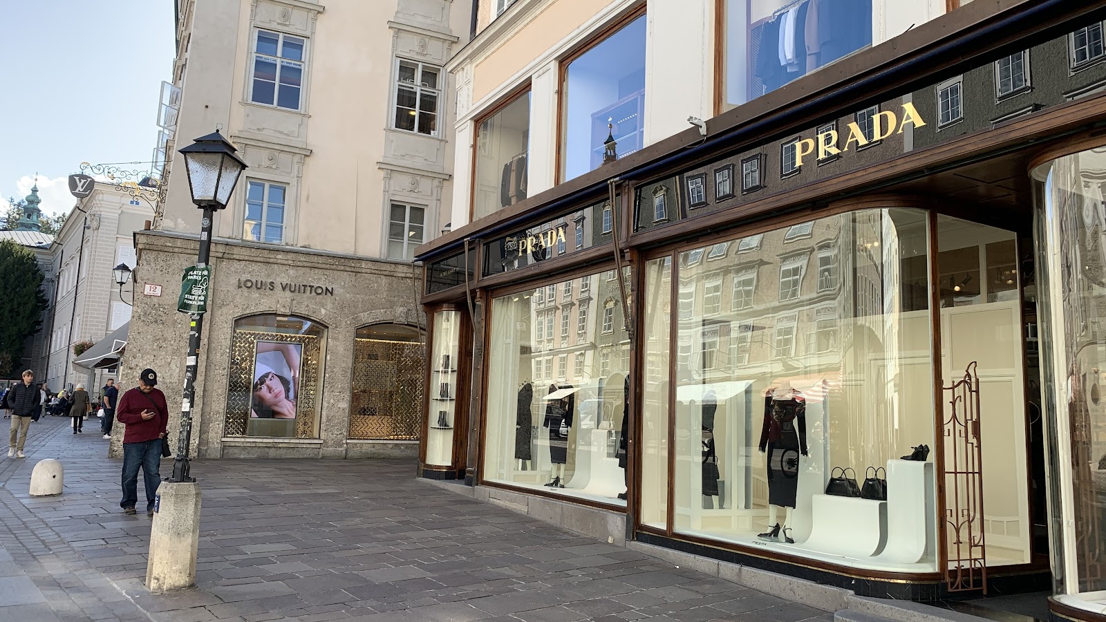 Prada, Maisons de mode