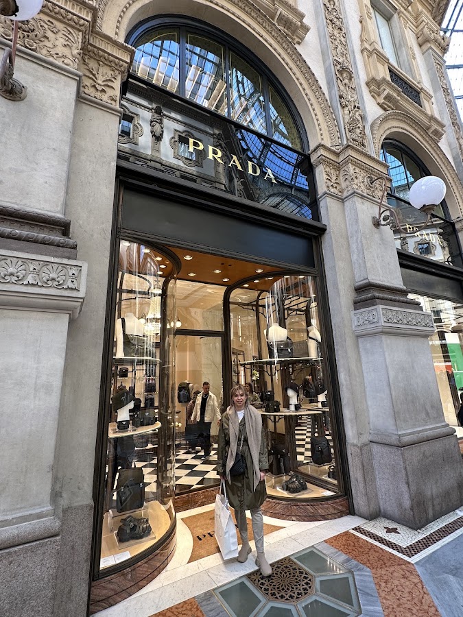 Prada Galleria Milan, Maisons de mode, à Milan