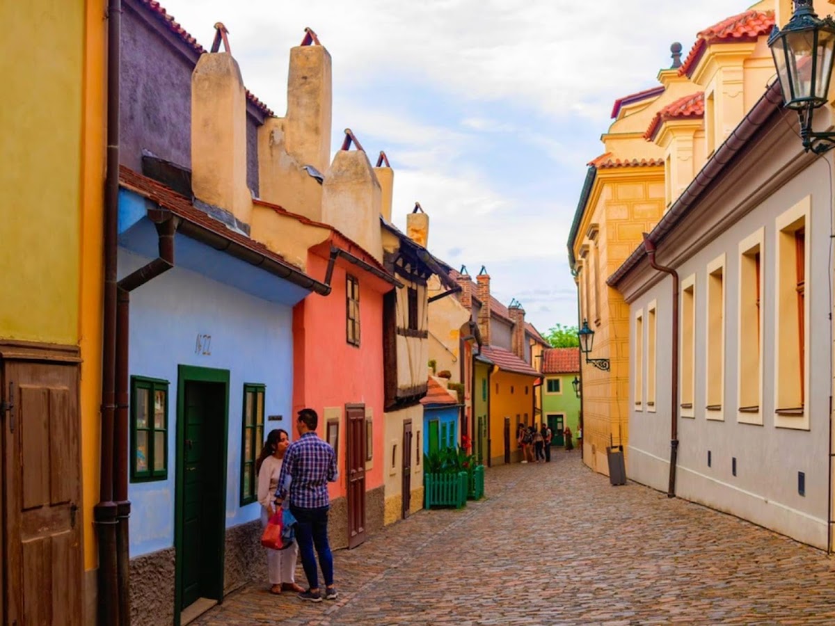 Prague Golden Lane, Maisons de mode
