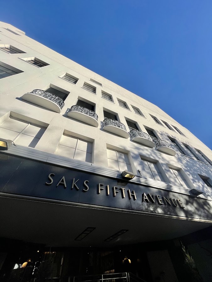 Saks Fifth Avenue Los Angeles, Maisons de mode
