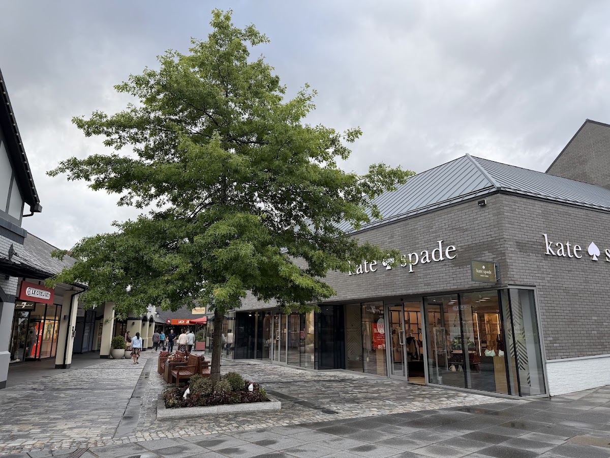 Selfridges Outlet, Maisons de mode
