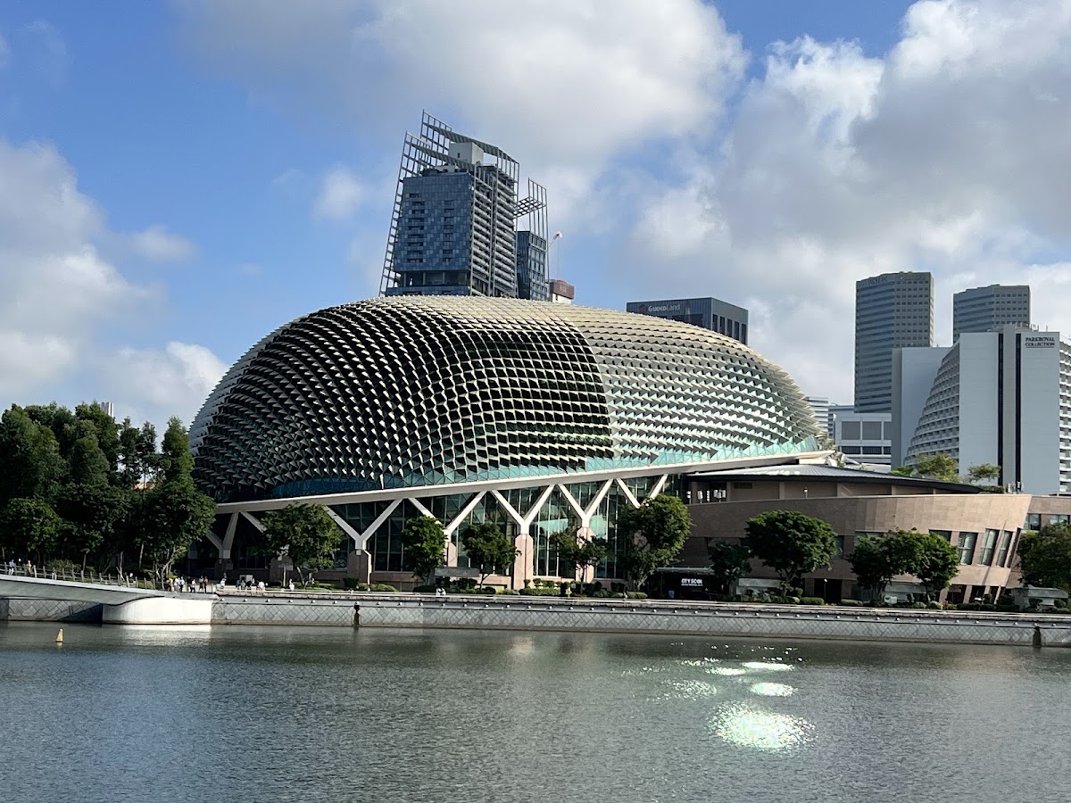 Singapore Performing Arts Center, Art et design