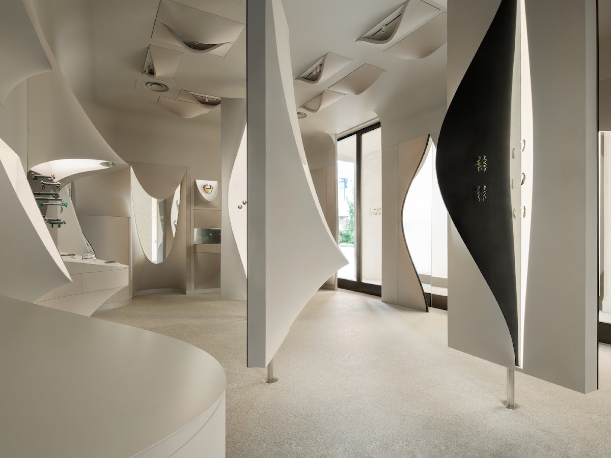 SO-LE STUDIO, Maisons de mode, à Milan