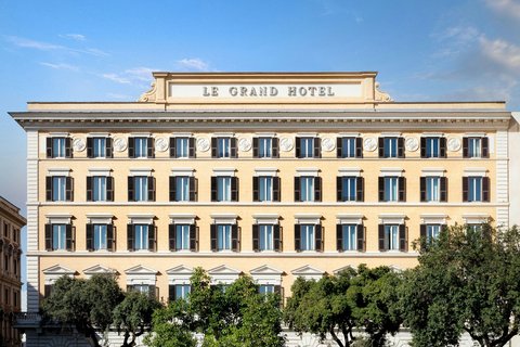 St. Regis Rome, Hôtels et palaces