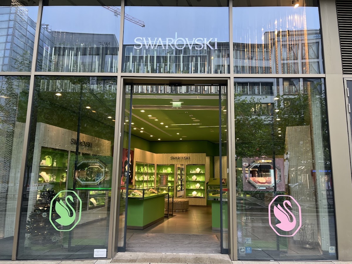 Swarovski, Maisons de mode