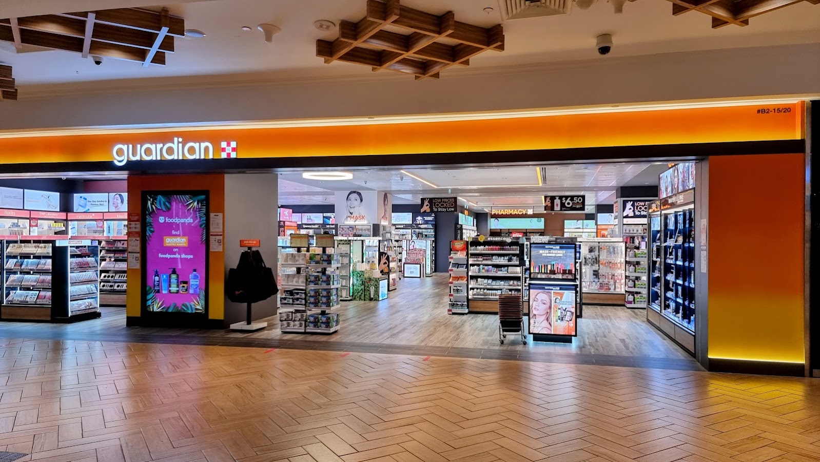 Takashimaya Singapore, Maisons de mode