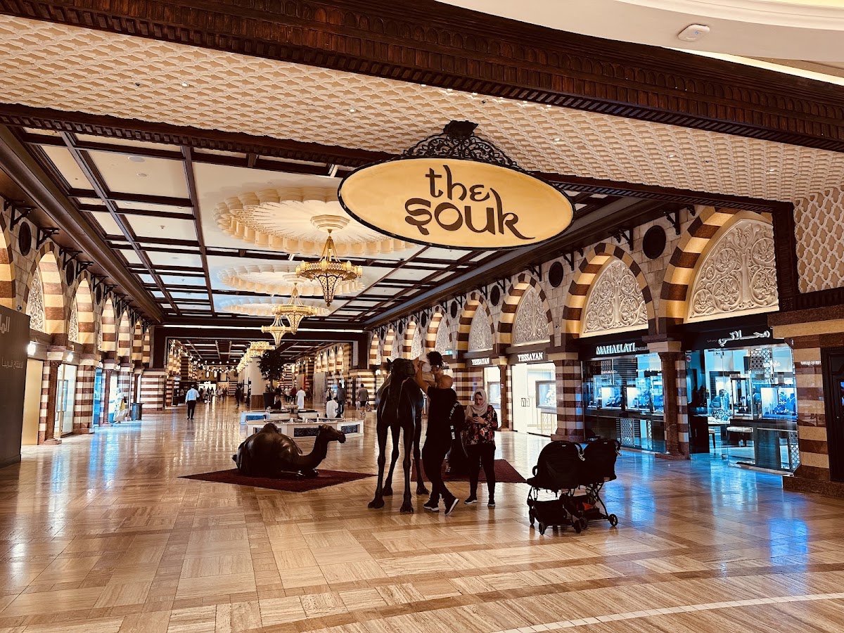 The Dubai Mall Souk, Maisons de mode, à Dubaï