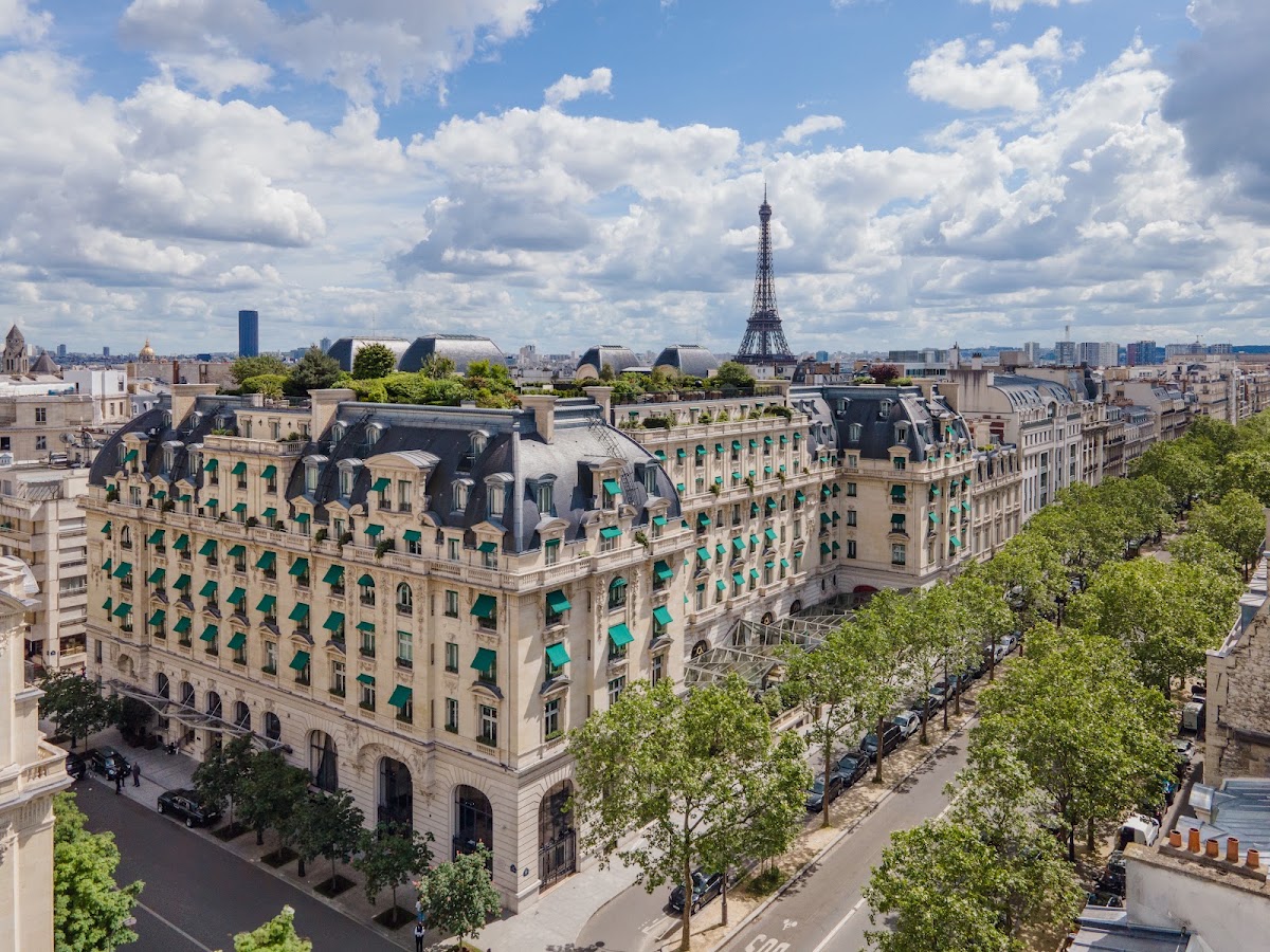 The Peninsula Paris, Hôtels et palaces, à Paris