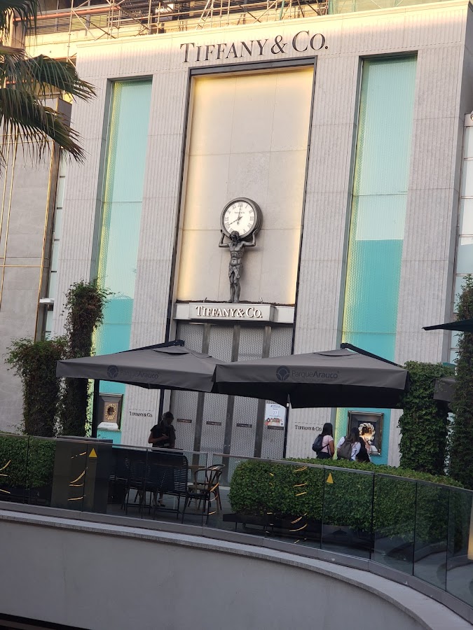 Tiffany & Company, Maisons de mode